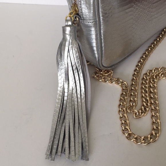 VICTORIA’S SECRET | Official Crossbody Bag - Picture 8 of 9